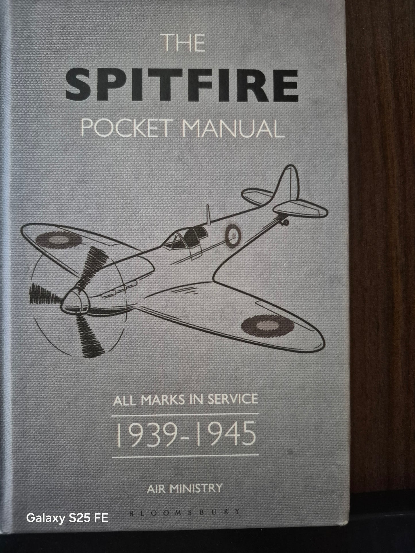The Spitfire pocket manual