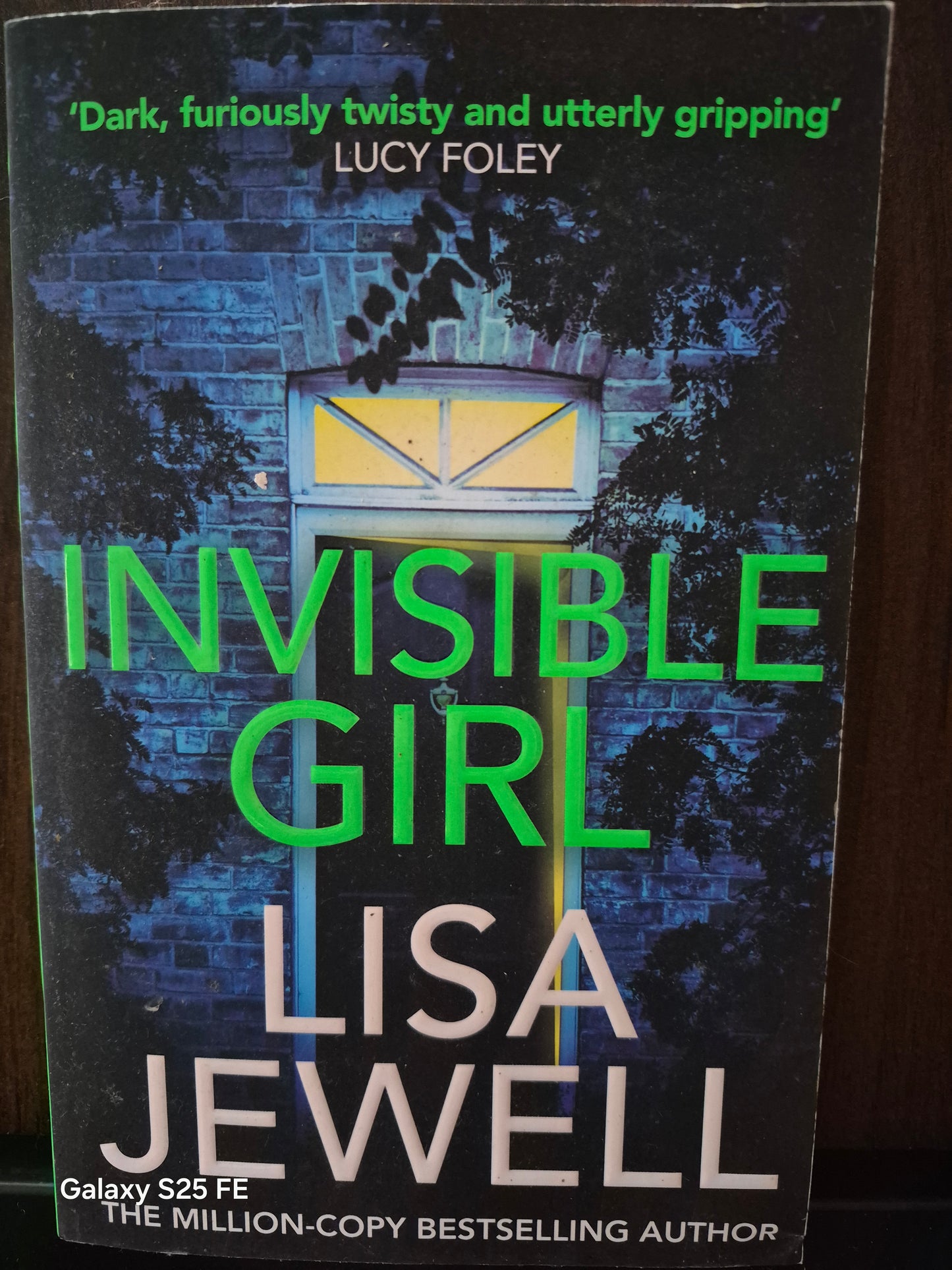 Invisible Girl