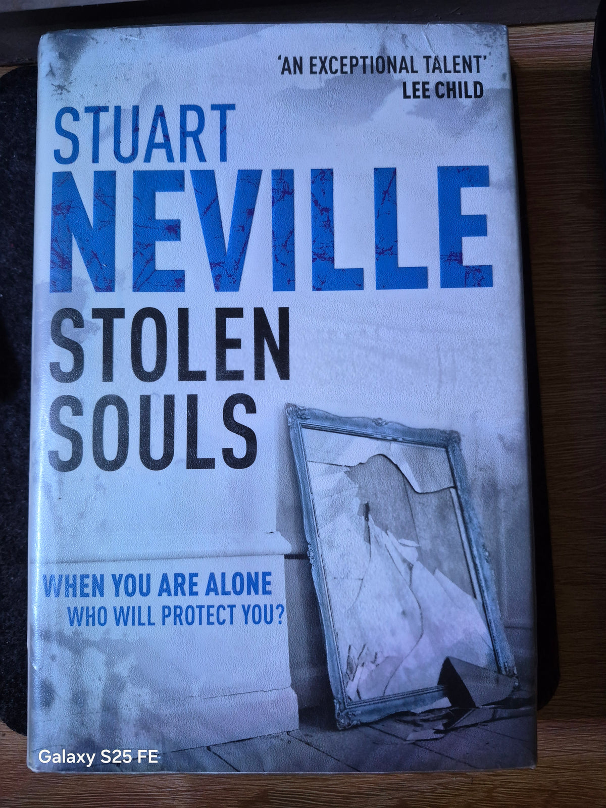 Stolen Souls - Stuart Neville